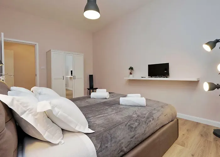 Appartement Terraced - Metro To Vatican & Center *